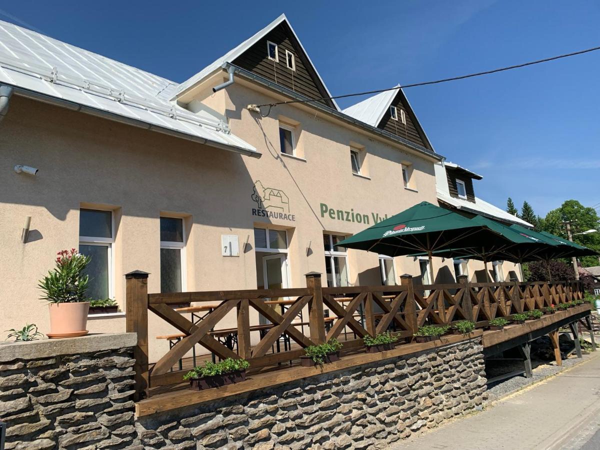 Penzion A Restaurace Vyhlidka Železná Ruda Exterior foto